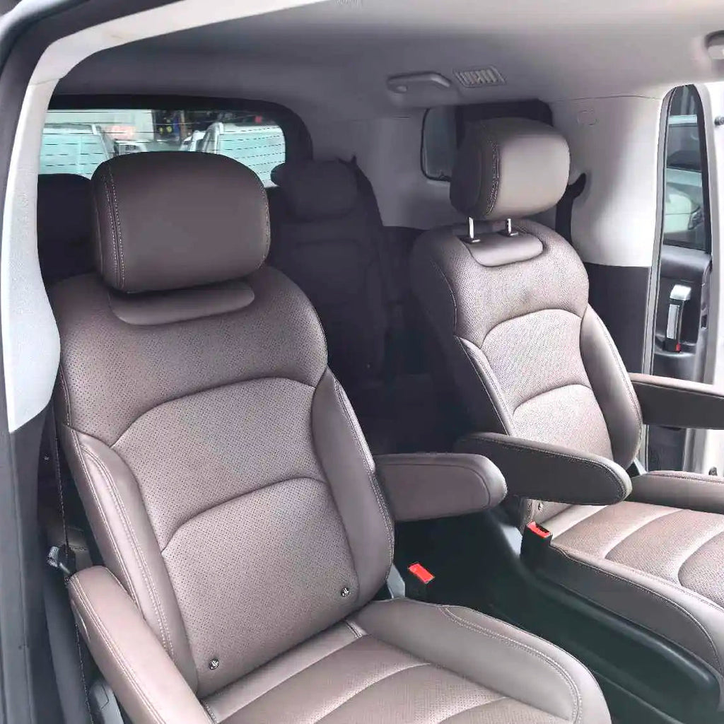 Wuling Xingguang 730，2025 , 5,600km used，500km Luxury Variant, Automatic Transmission, USD15900