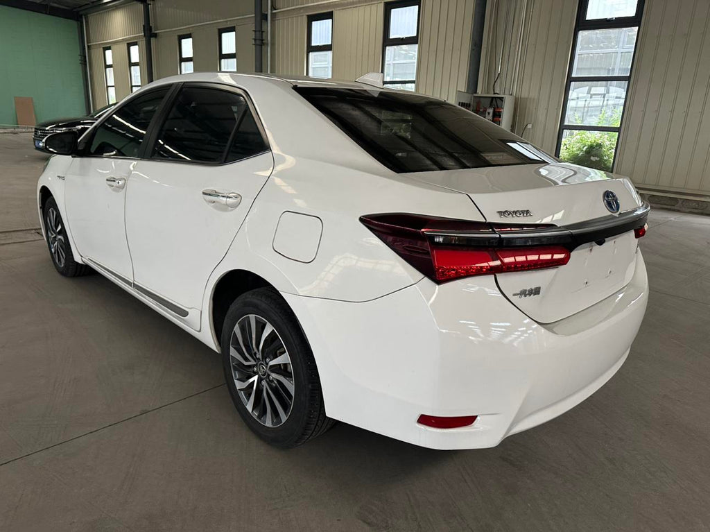Corolla 2017 Facelift Dual Engine 1.8L E‑CVT Leading Edition