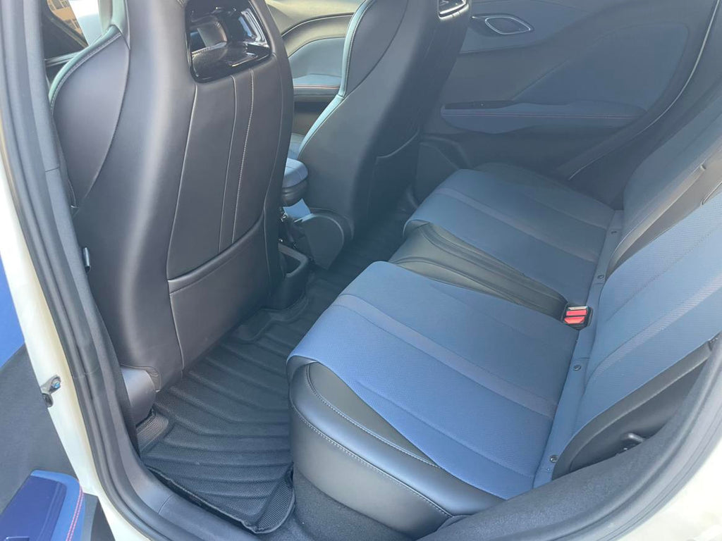 Seagull 2025 Model 305KM Freedom Edition