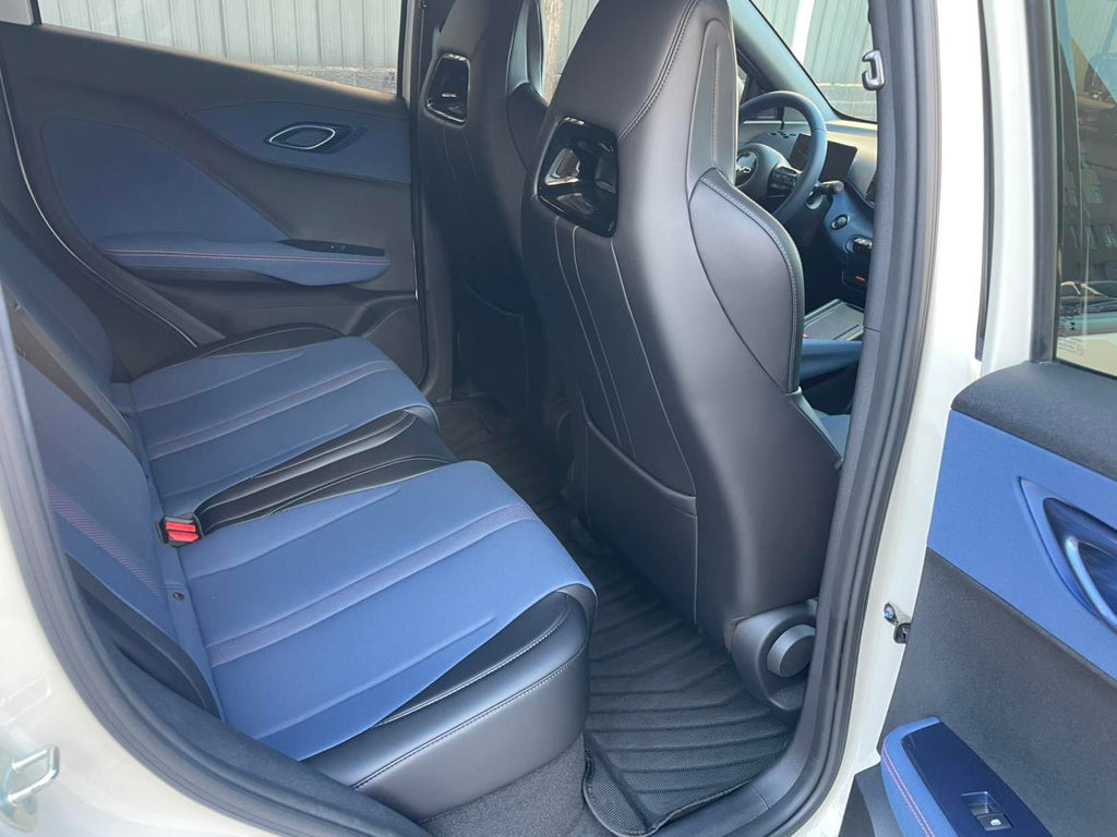 Seagull 2025 Model 305KM Freedom Edition