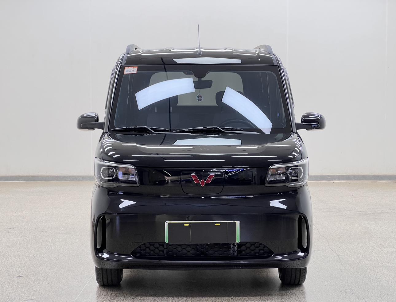Wuling Zhiguang EV 2025 Model, Entry Version