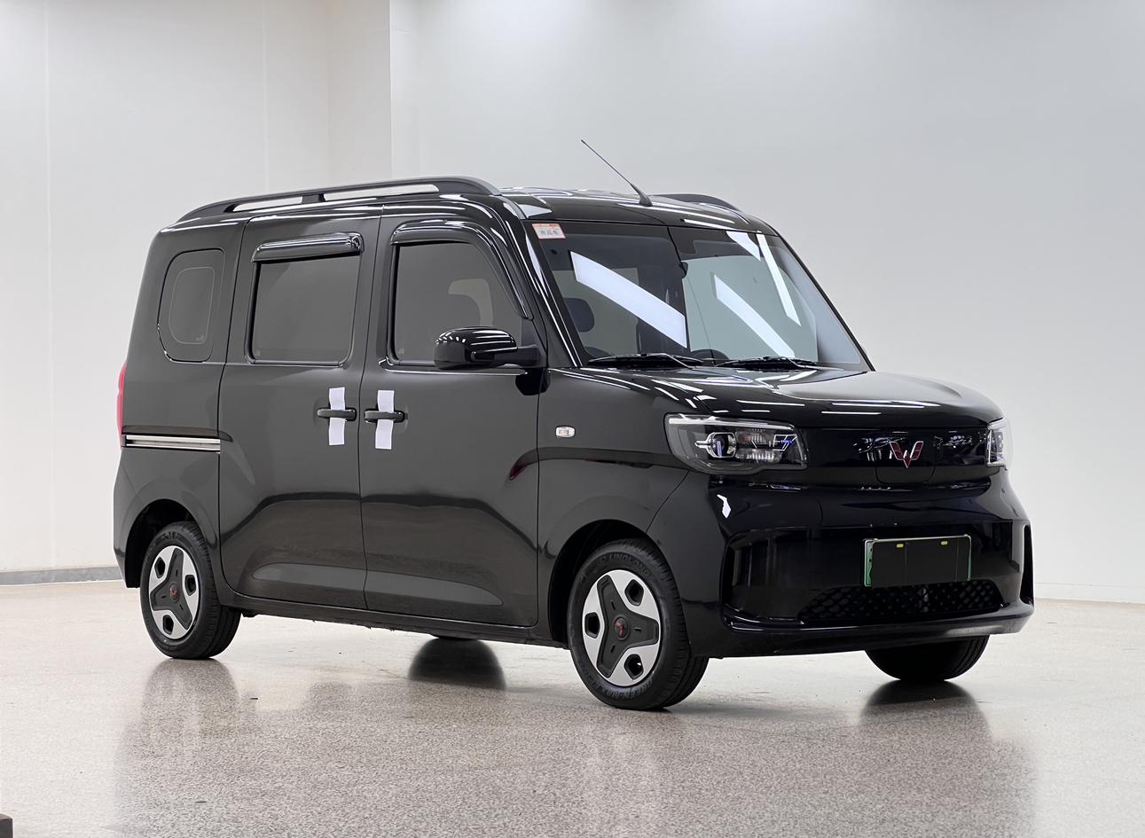 Wuling Zhiguang EV 2025 Model, Entry Version
