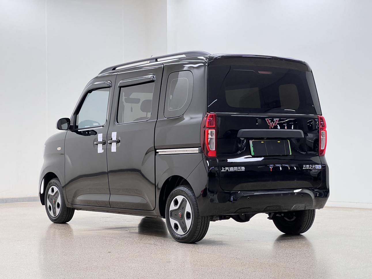 Wuling Zhiguang EV 2025 Model, Entry Version