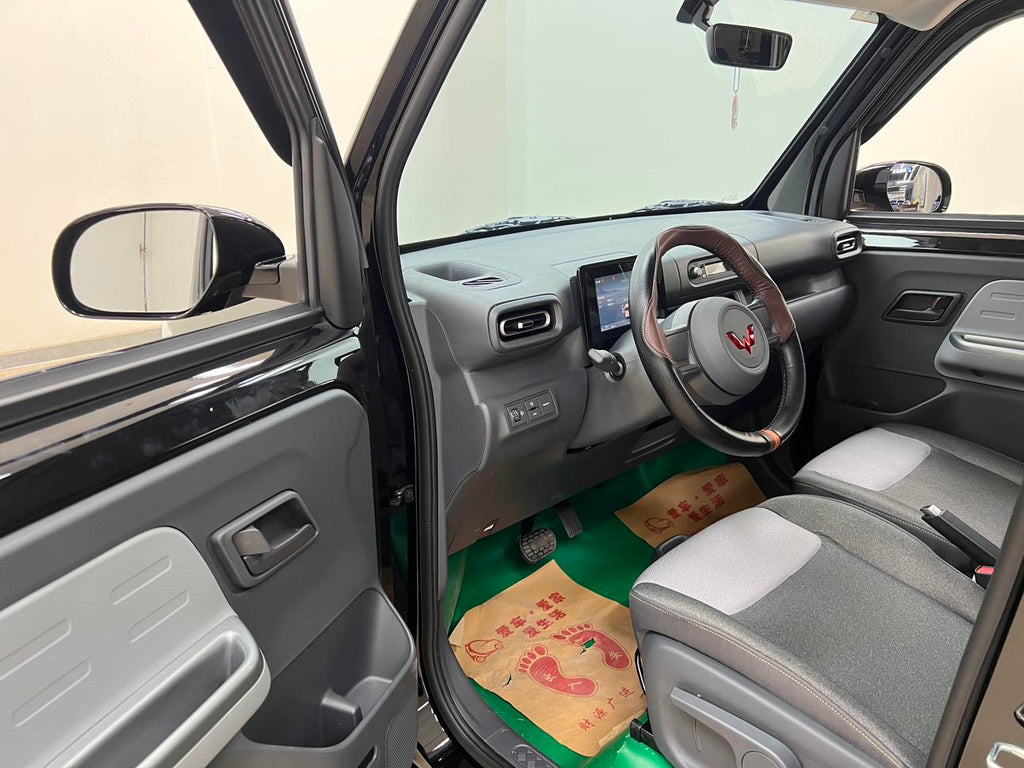 Wuling Zhiguang EV 2025 Model, Entry Version