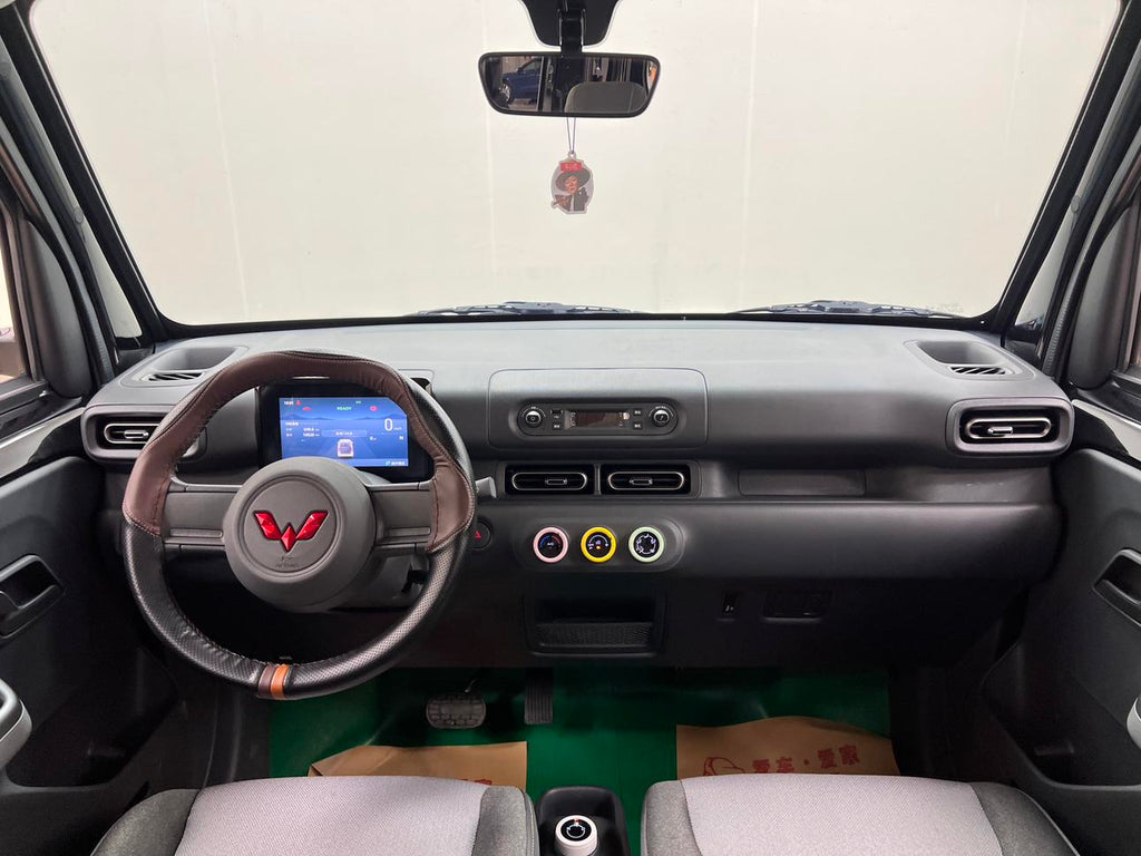 Wuling Zhiguang EV 2025 Model, Entry Version