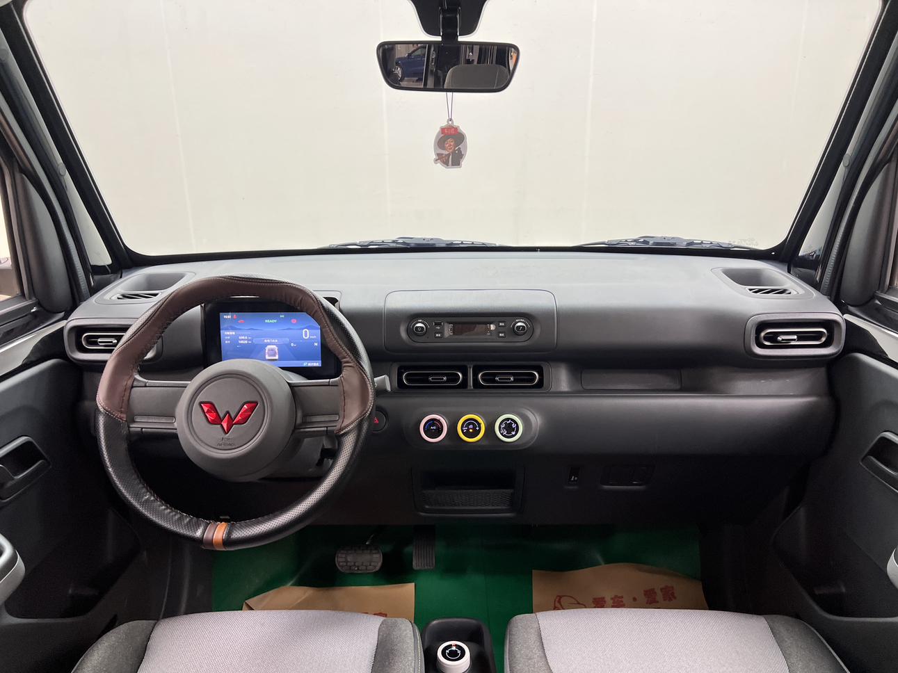 Wuling Zhiguang EV 2025 Model, Entry Version