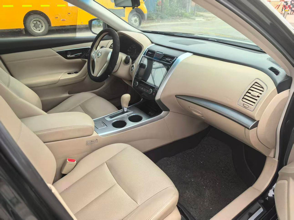 Tenna 2016 Model Facelift 2.0L XL Comfort Edition