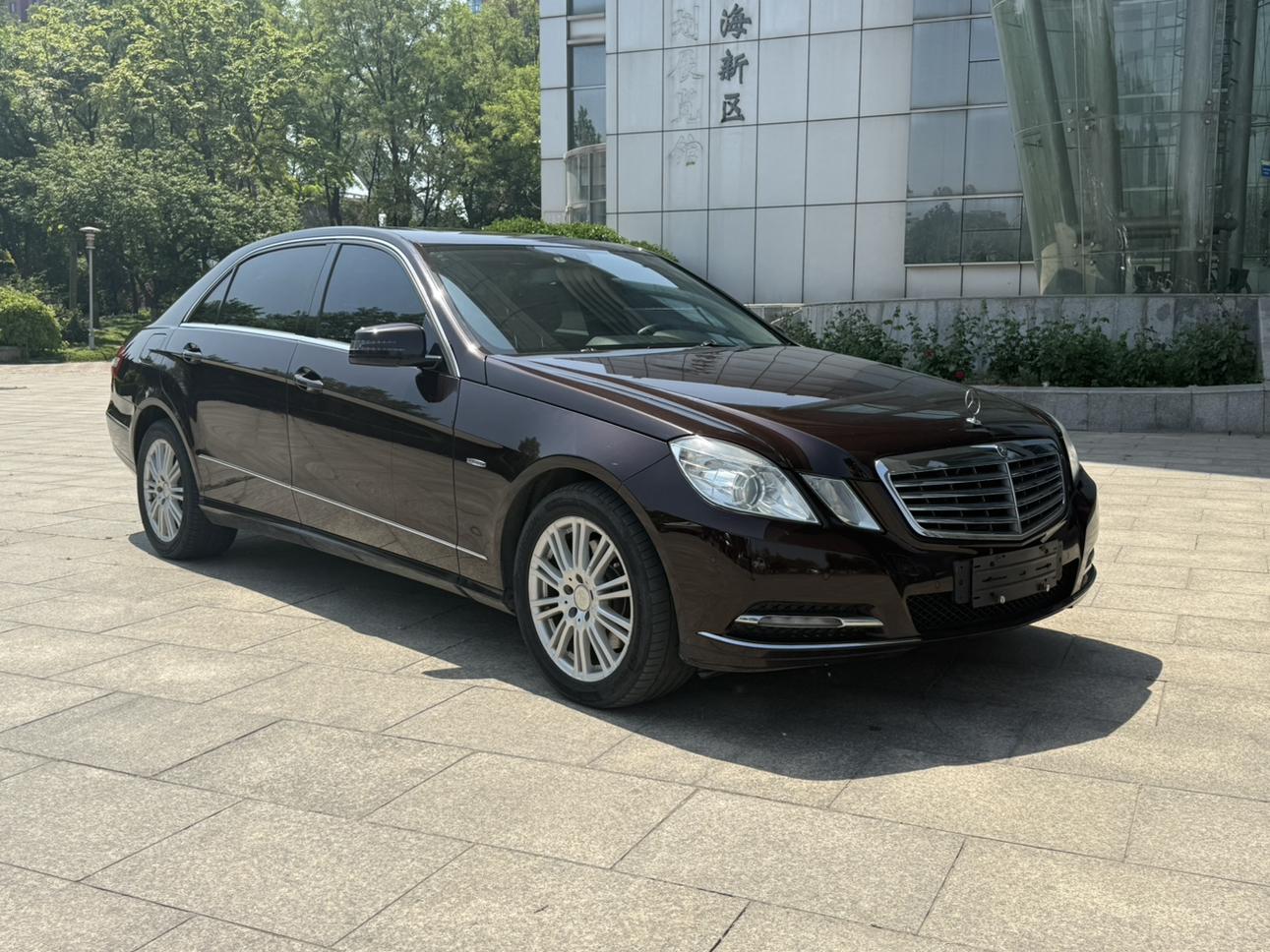 Mercedes-Benz E-Class 2012 E 200 L CGI Elegant Edition