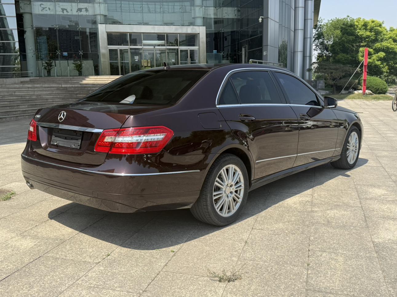 Mercedes-Benz E-Class 2012 E 200 L CGI Elegant Edition