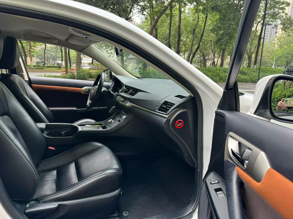 Lexus CT 2017 CT200h Elite Edition Single Color