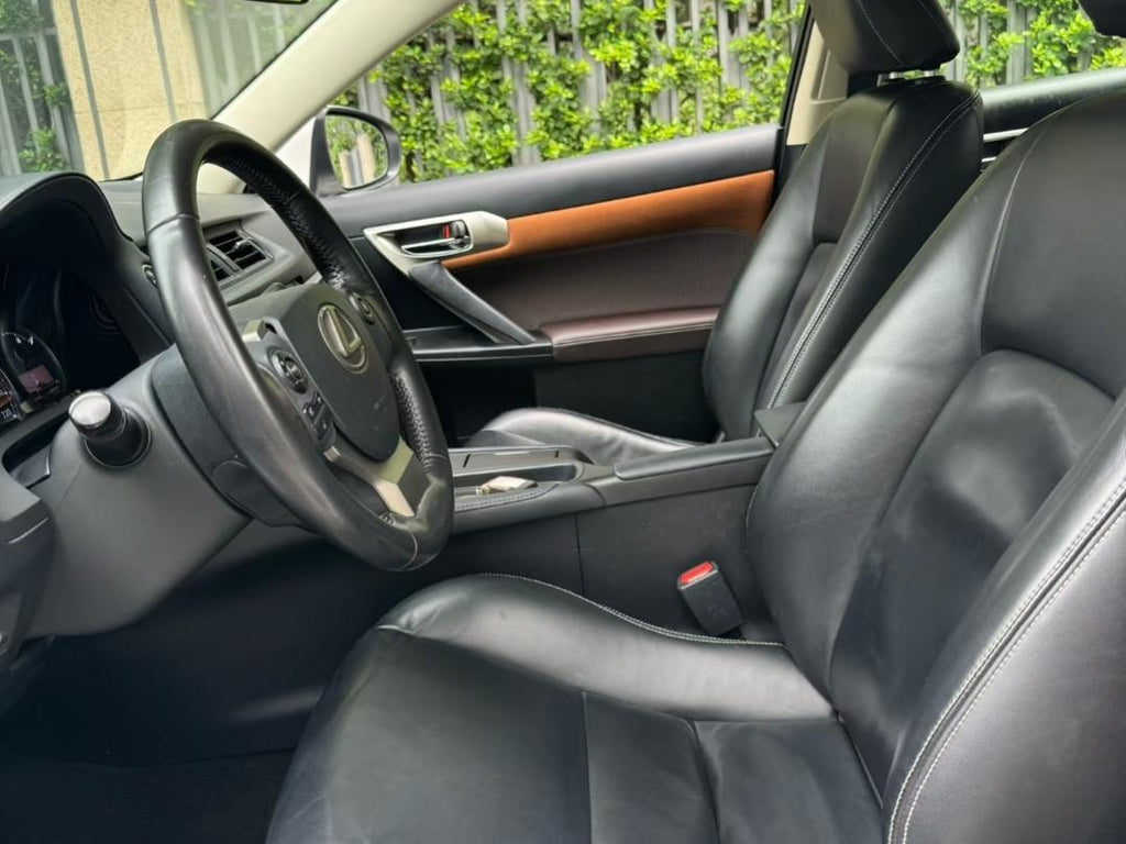 Lexus CT 2017 CT200h Elite Edition Single Color