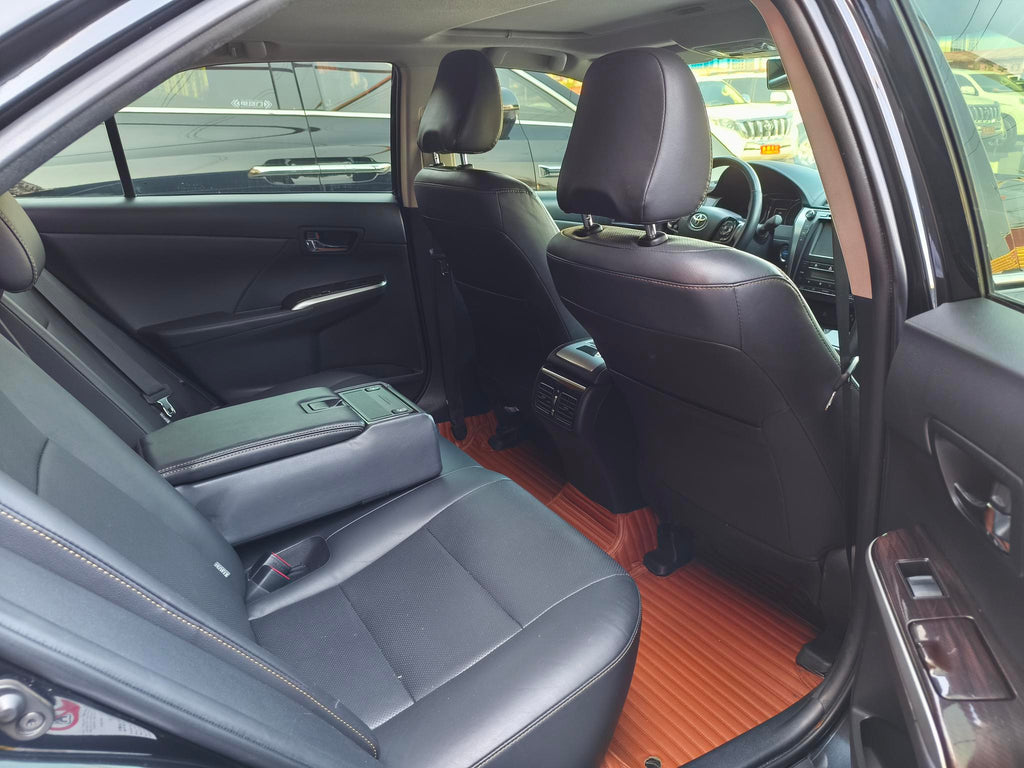2018 Camry Dual Engine 2.5HG 10th Anniversary Luxury Navigation Edition