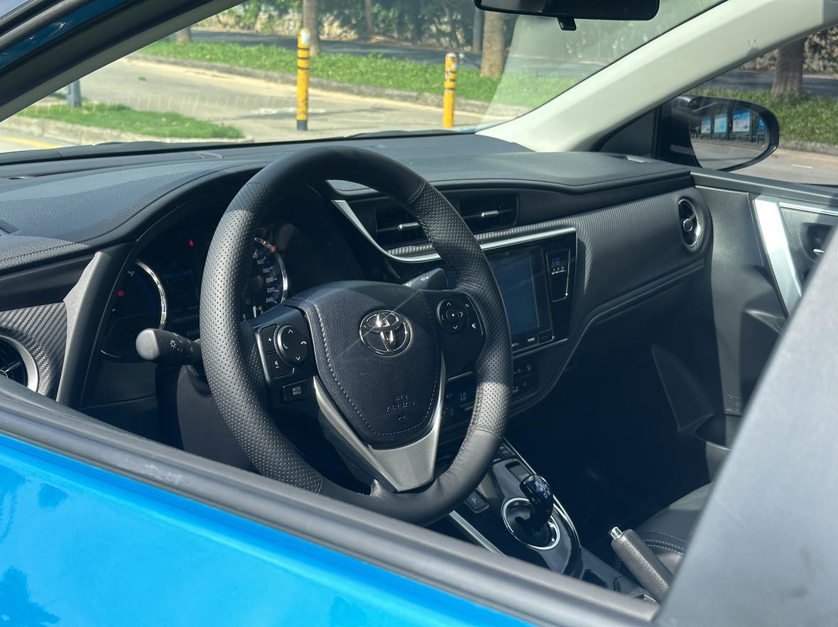 Toyota Corolla Dual Engine E+ Model2019, 1.8L Luxury version