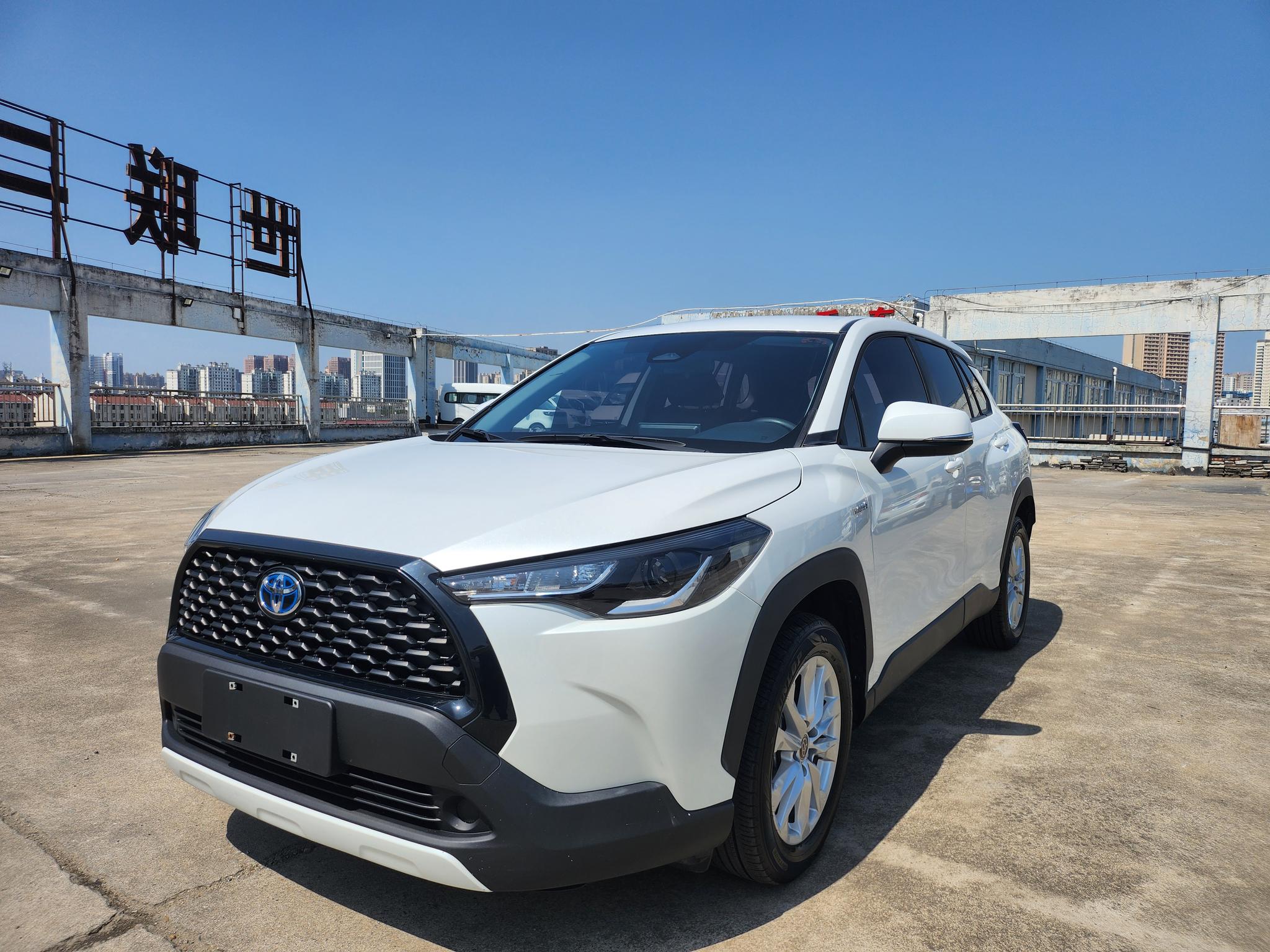 Corolla Cross 2023 Year Dual Engine Hybird Pioneer Version
