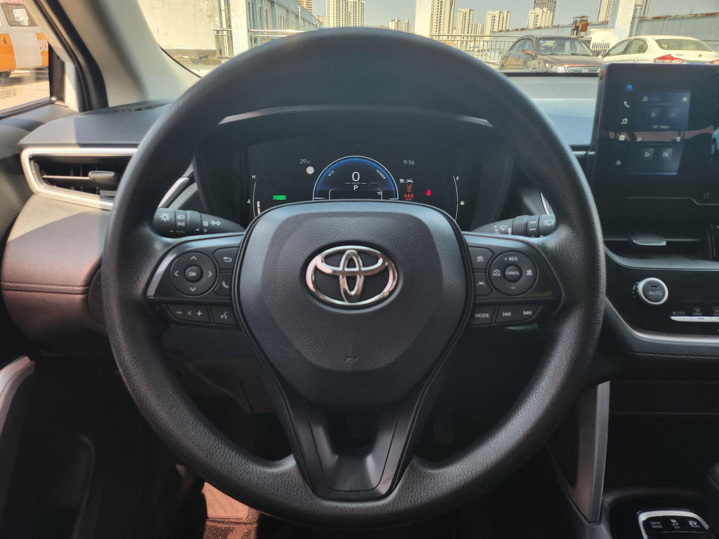 Corolla Cross 2023 Year Dual Engine Hybird Pioneer Version