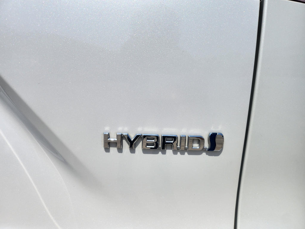 Corolla Cross 2023 Year Dual Engine Hybird Pioneer Version