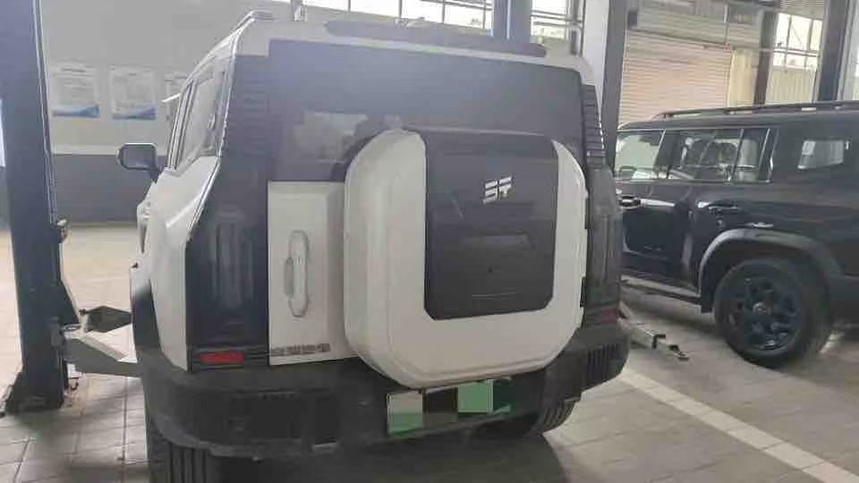 2024 year, Shanhai T2,C-DM 1.5T 208Km, Shanye Verison, 208Km, Used Milage 22000km. FCA Guangzhou USD22800